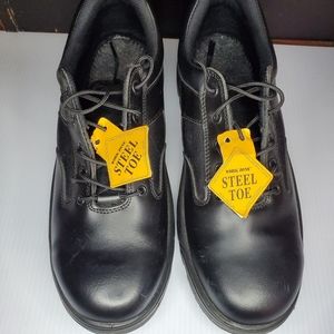 WorkZone Size 14 Steel Toe Slip Resistant Shoes